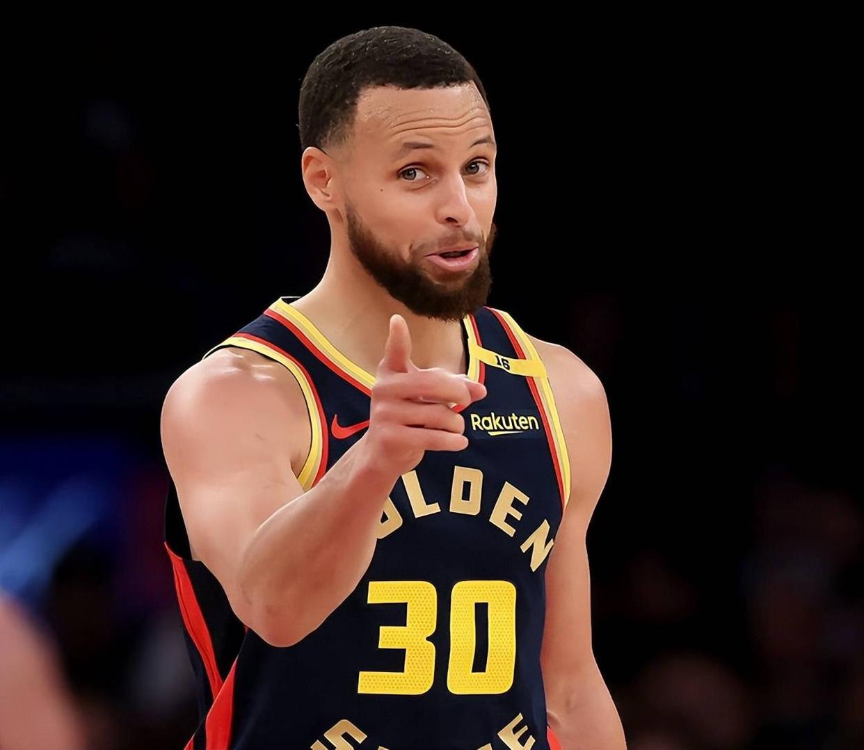 勇士队老将仍展现高水准表现,振奋人心 勇士队老将仍展现高水准表现,振奋人心