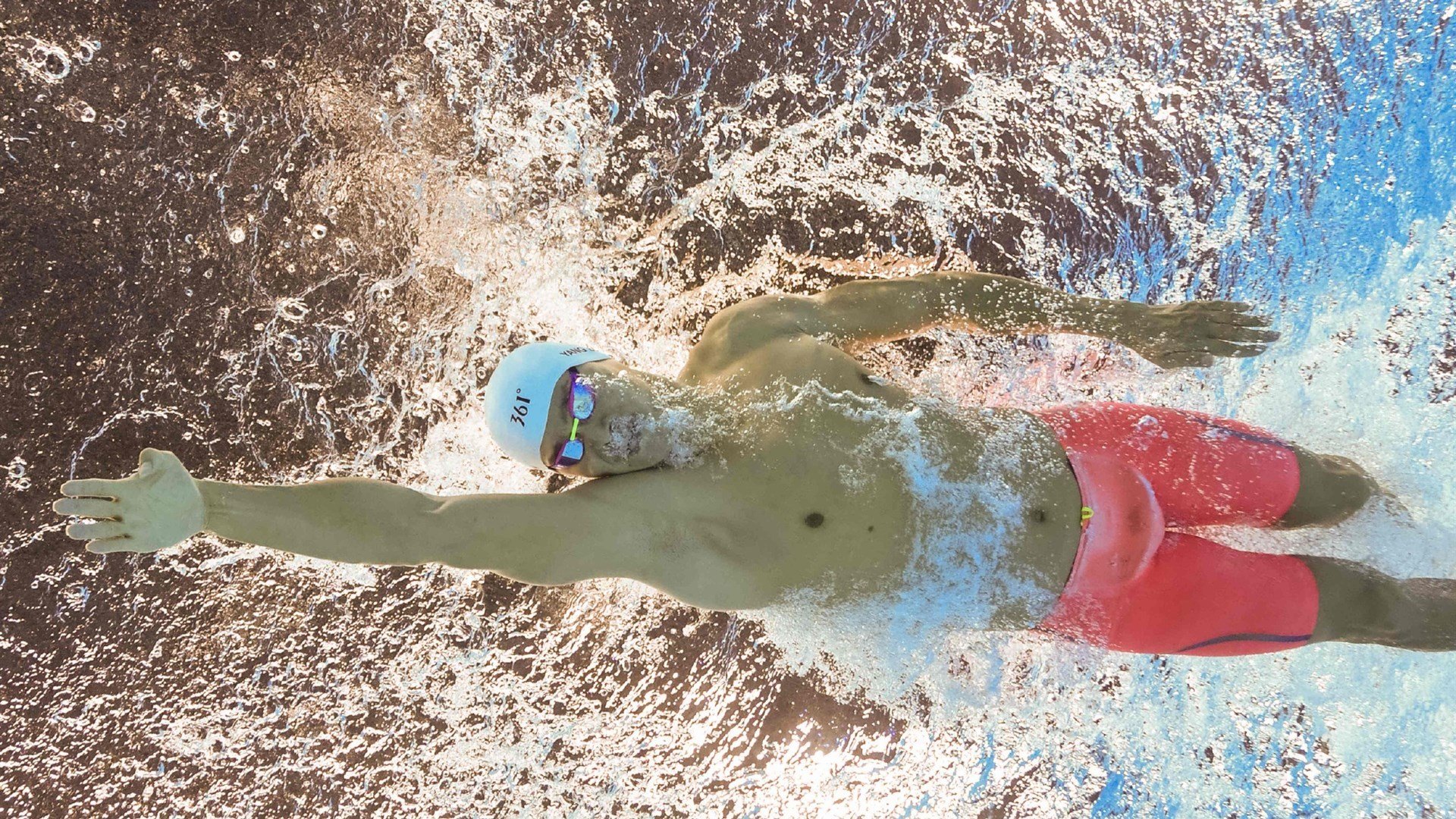 逆袭之夜!被低估的莫兰特用行动说话,新疆队输给了自己的傲慢