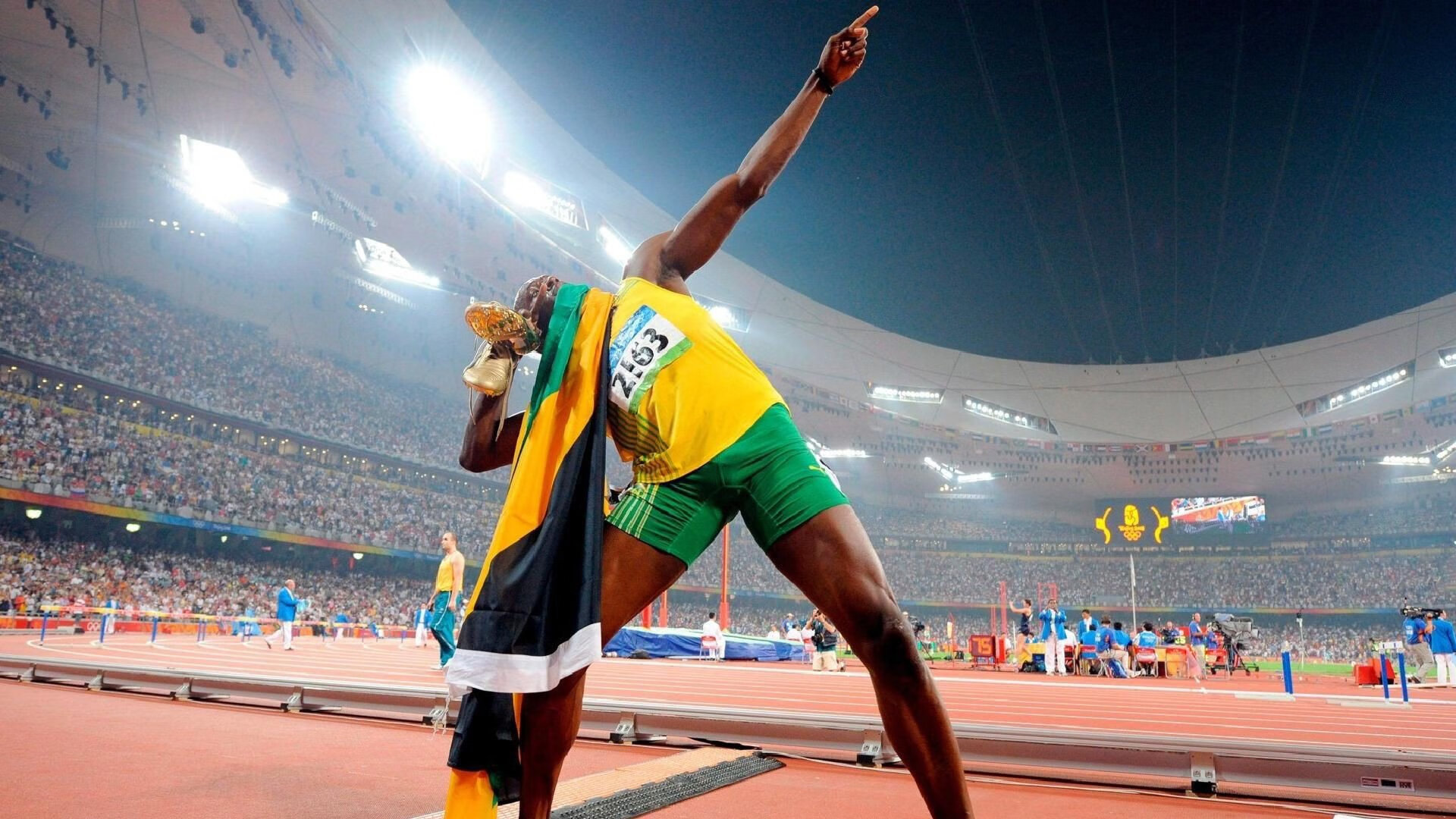 他让高原主场倒吸冷气,小贾伦用卫冕冠军的舞台,宣告巨星诞生