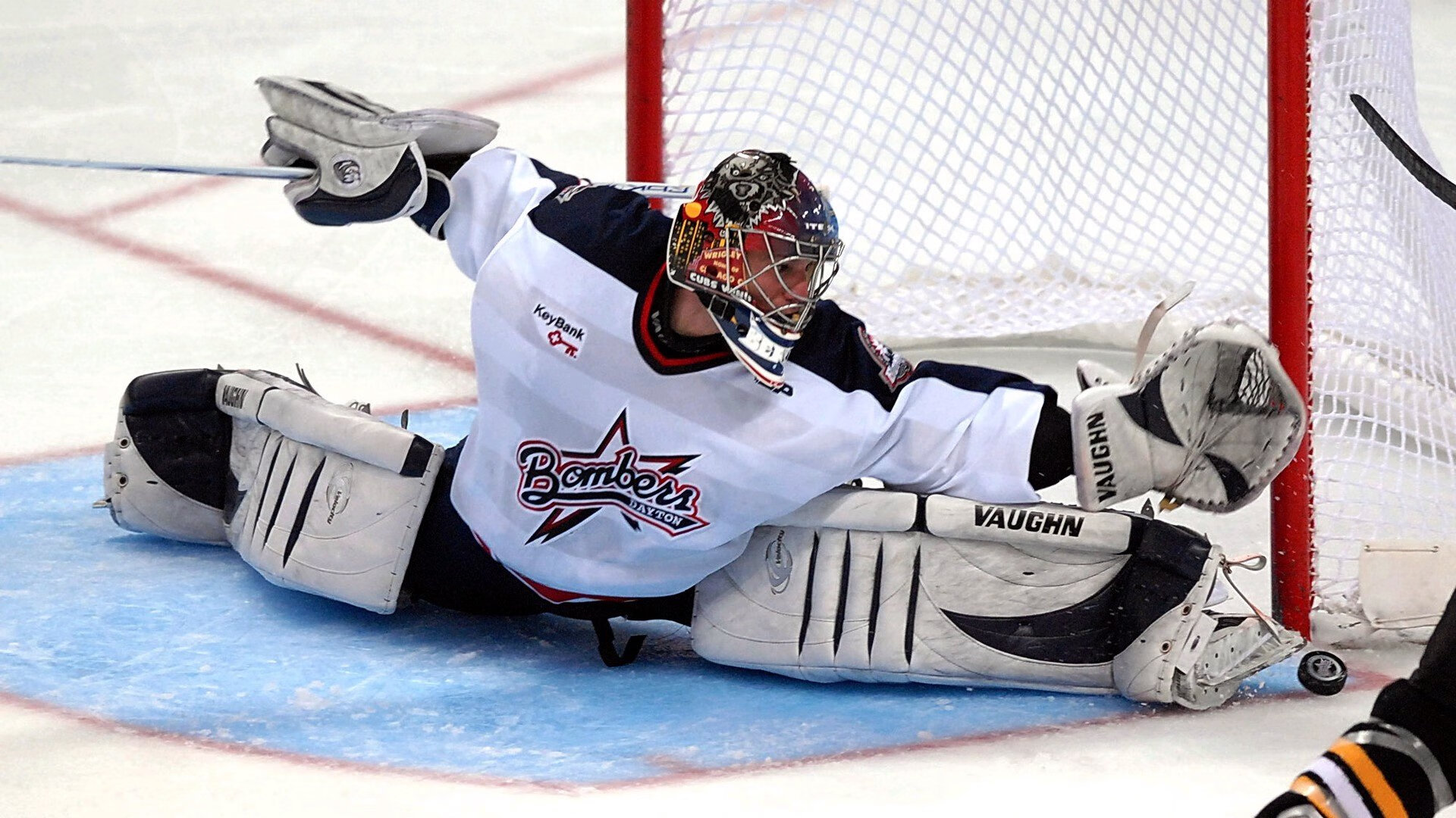 火箭队逆境崛起！年度焦点战全面压制热火，重塑联盟格局