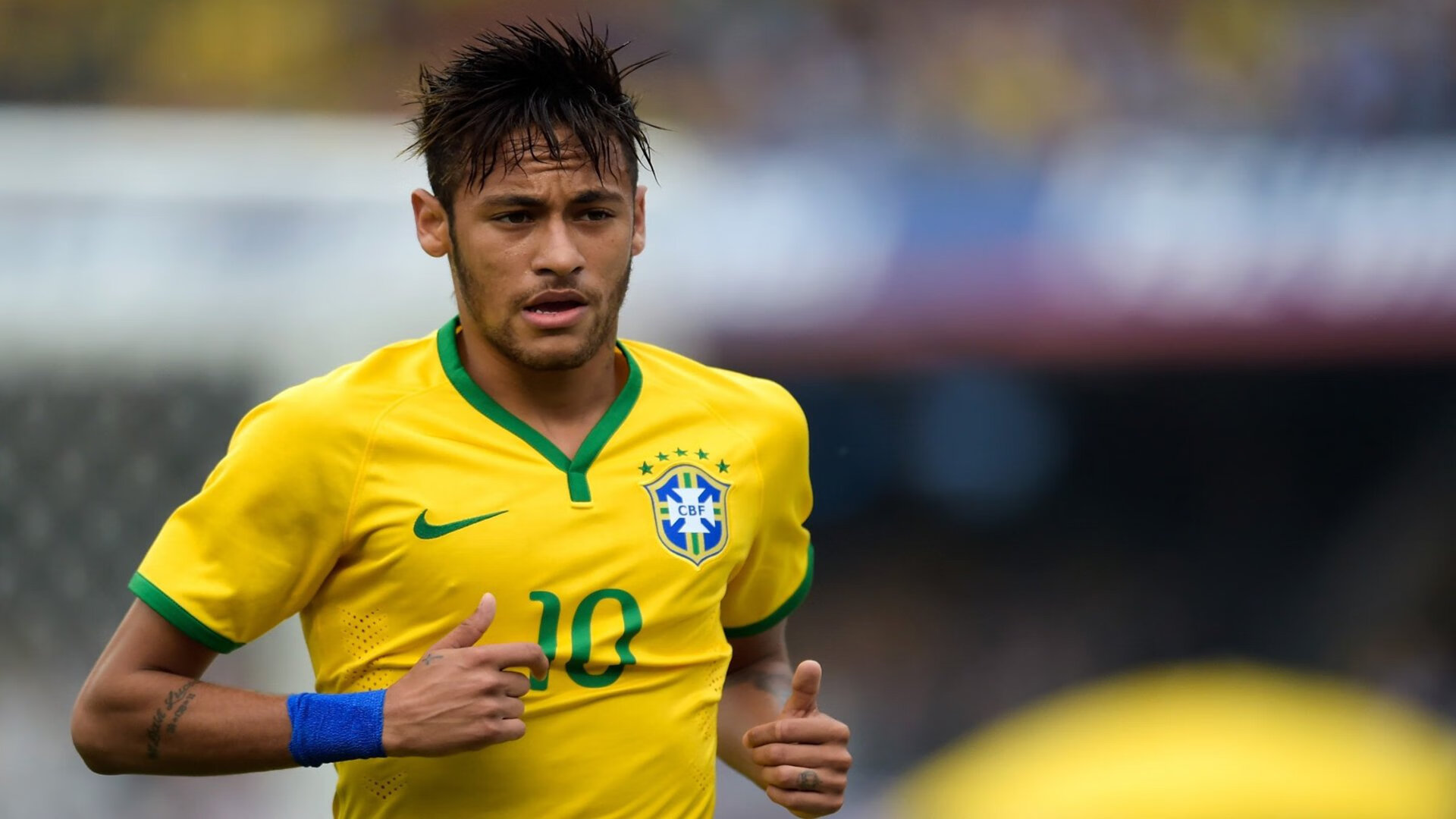 惊天逆转！曼城压哨绝杀阿尔及利亚，亚洲天王李刚仁光芒万丈主宰全场